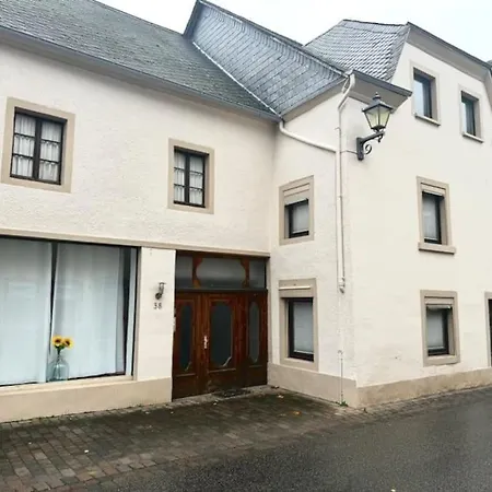 Grosszuegiges Haus In Moselnaehe * Neumagen-Dhron