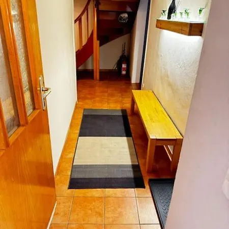 Holiday home Grosszuegiges Haus In Moselnaehe Neumagen-Dhron