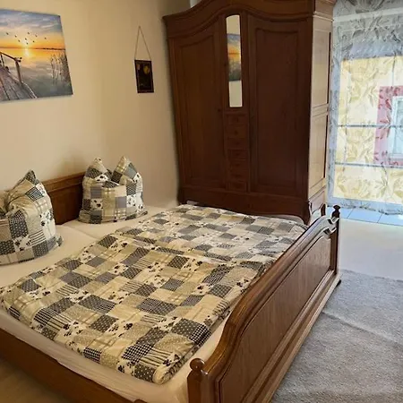 Grosszuegiges Haus In Moselnaehe Hébergement de vacances Neumagen-Dhron