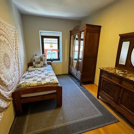 Hébergement de vacances Grosszuegiges Haus In Moselnaehe Neumagen-Dhron