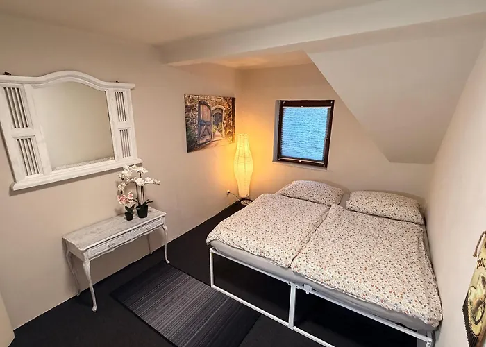 別荘 Grosszuegiges Haus In Moselnaehe ノイマゲン・ダオン