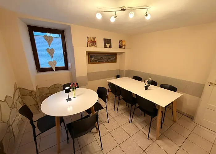 別荘 Grosszuegiges Haus In Moselnaehe *